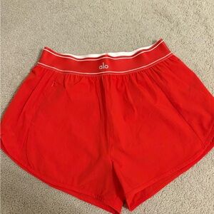 ALO Yoga match point shorts